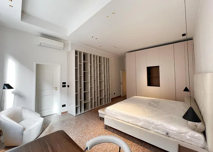 Ur Nest Santo Stefano G